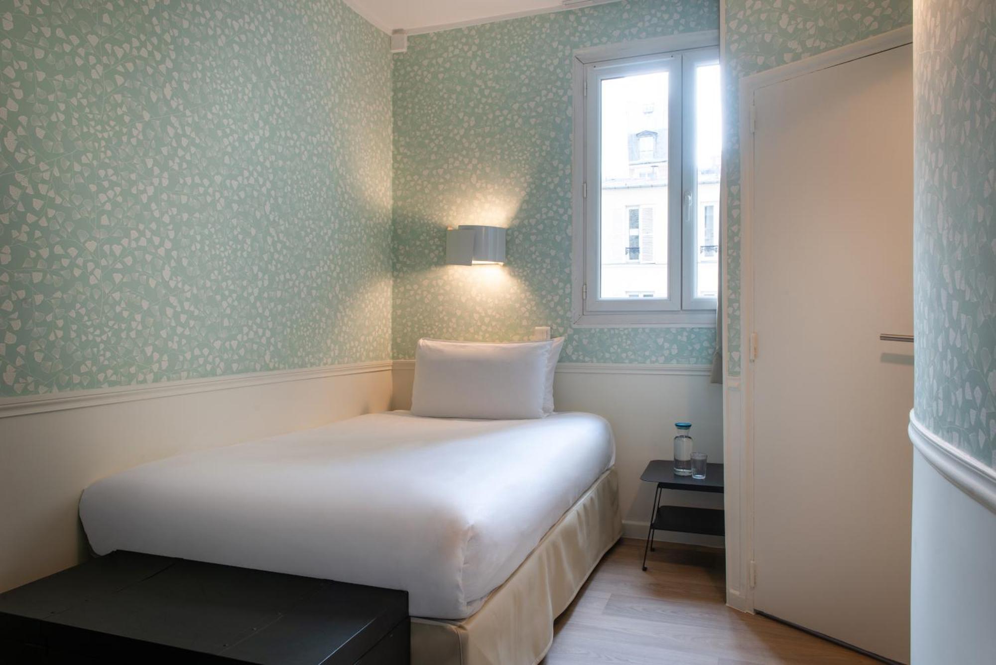 Hotel Avama Prony París Habitación foto