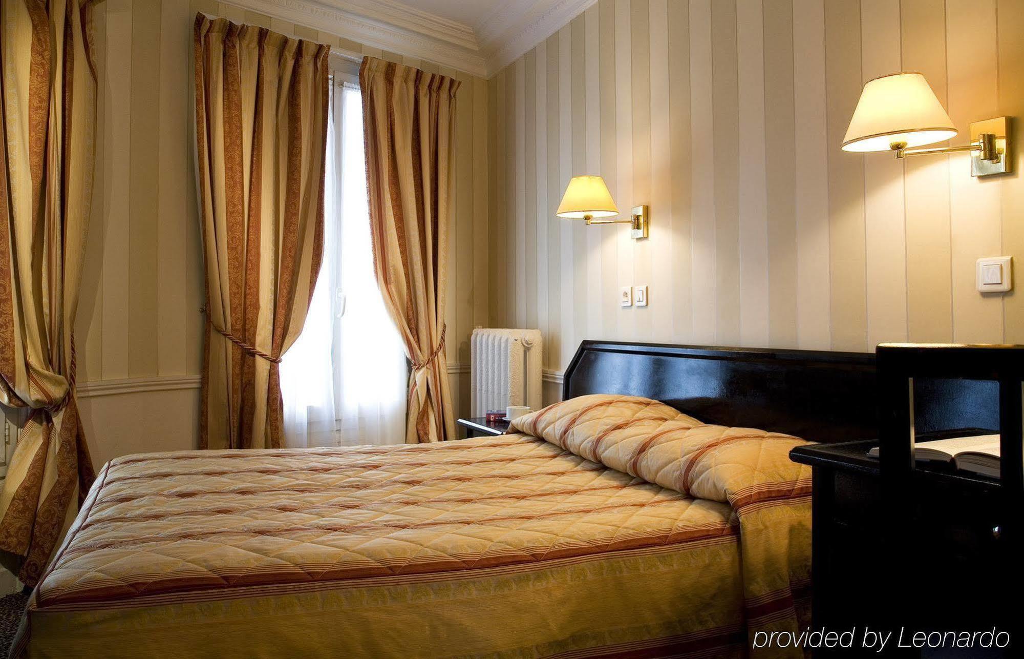 Hotel Avama Prony París Habitación foto